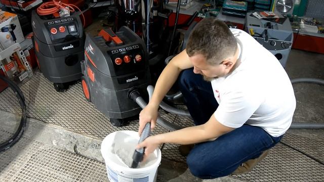 Odcinek 7 - Test odkurzacza przemysłowego STARMIX ISP iPulse ARDL-1435 EWS Permanent смотреть онлайн