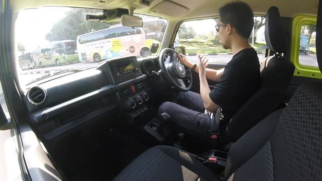 2019 Suzuki Jimny 1 5 Review - CarBuyer com sg / CarBuyer Singapore смотреть онлайн