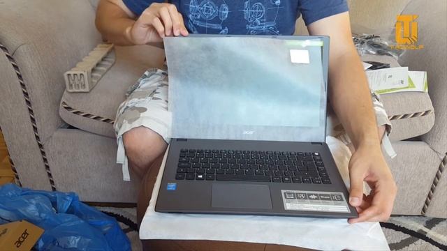 Acer Aspire E5 Unboxing! [New Laptop] смотреть онлайн