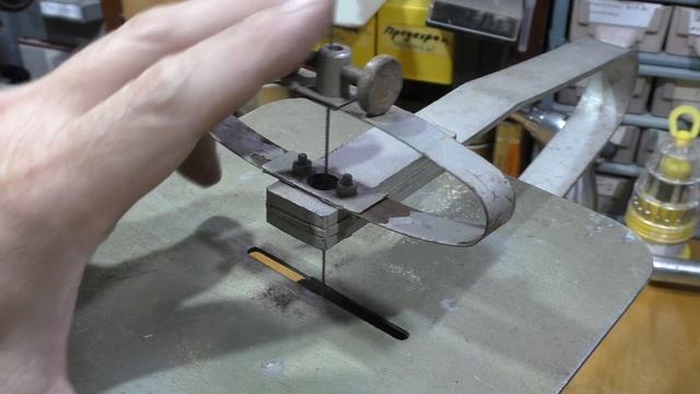 Электро лобзик из СССР. Плюс диод. смотреть онлайн