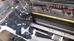 hp laserjet черный лист выдает