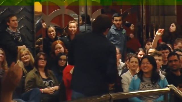 И еще раз о гибкости Миши Коллинза [rus subs] смотреть онлайн