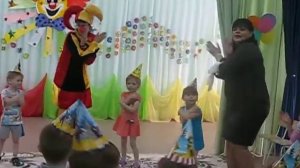 Музыкальная игра "Тетя Весельчак"