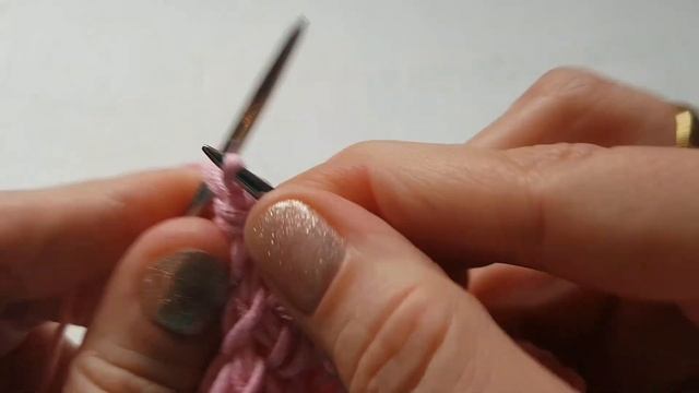 Очень интересный плетёный узор спицами смотреть онлайн