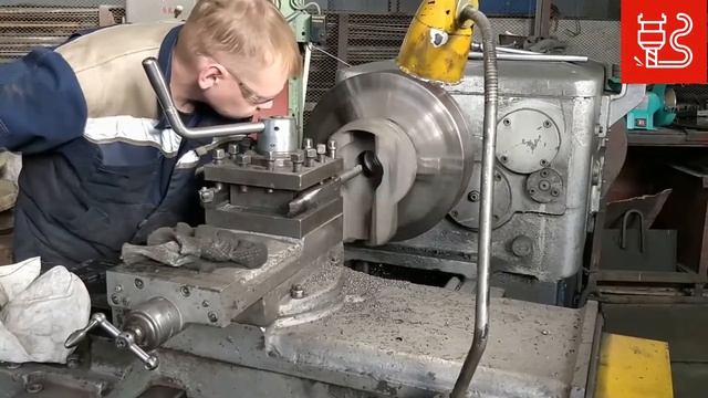 Обработка корпуса долбёжной головки смотреть онлайн