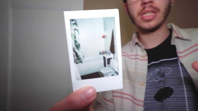 24 ЧАСА фотографирую в ТЕМНОТЕ ! Заснял ПРИЗРАКА? Экстремальный ЧЕЛЛЕНДЖ! смотреть онлайн
