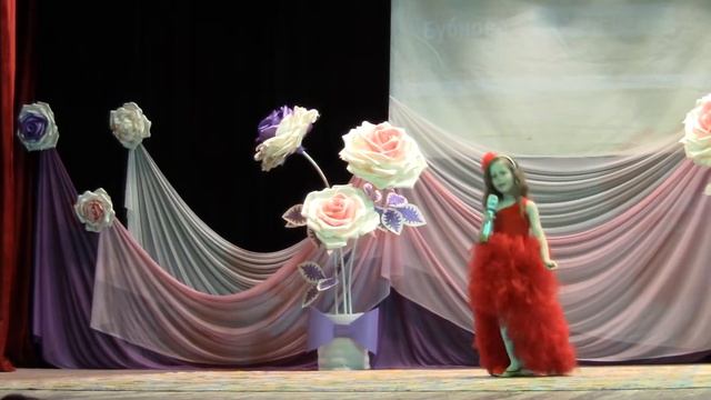 Милана Бубнова- Красками разными смотреть онлайн