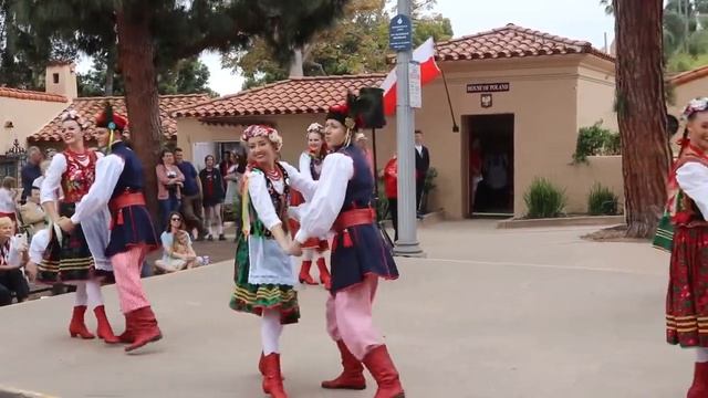 Polka - Poland’s Constitution Day Celebration 2023 in Balboa Park - Polonez San Diego смотреть онлайн