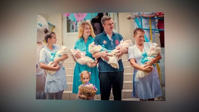 Оксана родила мужу 5 детей, а он ее БРОСИЛ! Вот, как живут сейчас мама и дети! смотреть онлайн