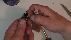 Травит газовая горелка? 2 причины возгорания и устранение неполадок.