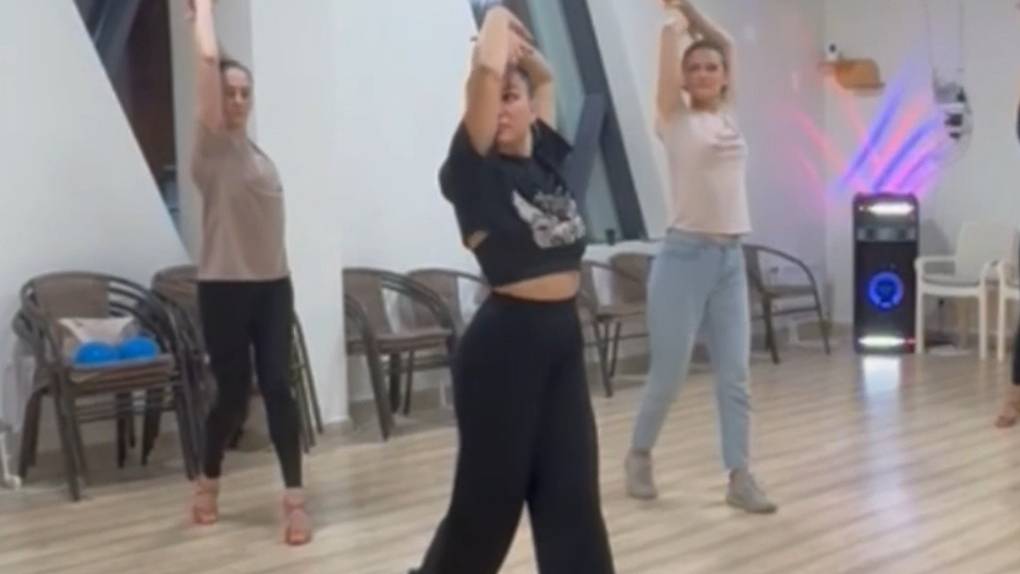 Латина микс для взрослых смотреть онлайн