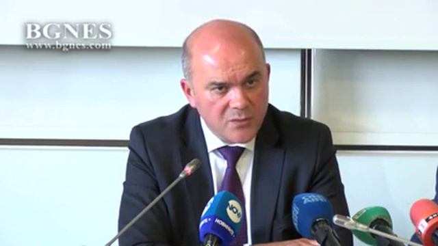 Бисер Петков: Държавата ще отдели още 20- 21 млн. лева за целево енергийно подпомагане на бедни смотреть онлайн