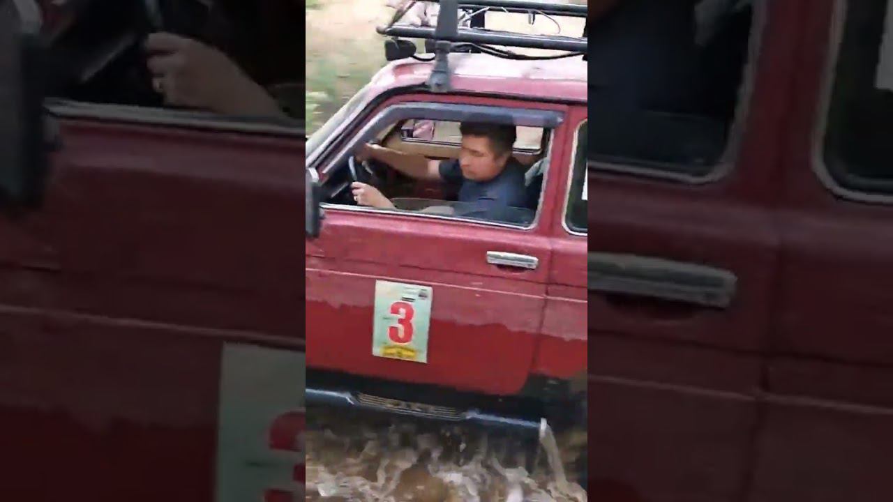 салон затопило? ответ в следующем видео #оффроуд #offroad #нива #niva #бездорожье смотреть онлайн
