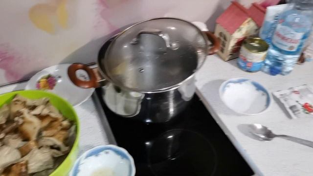 Салаты с Анчоусами