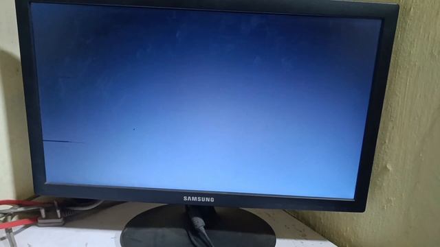 How To Fix Laptop/Desktop White Screen 2023 || White/Black Screen Windows7/10 Solved смотреть онлайн