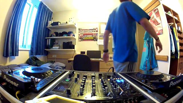 Drum & Bass Mix (27th Jan 2014) Pioneer CDJ-900 DJM-800 - Franklin смотреть онлайн