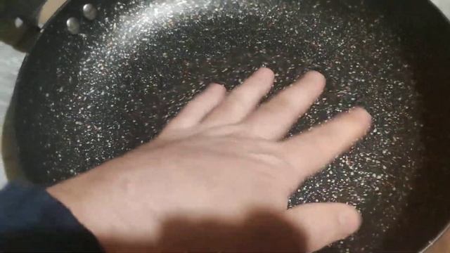 Обзор на сковородку Empire 26 см с мраморным (гранитным) антипригарным покрытием. смотреть онлайн