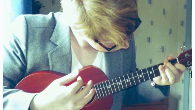 Mardy Bum Ukulele смотреть онлайн