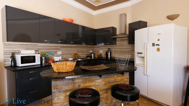 Investment / Accommodation Project in Praia da Luz смотреть онлайн