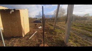 Простой монтаж забора из профлиста | МОНТАЖ СТОЛБОВ БЕЗ БЕТОНИРОВАНИЯ | Быстро и просто