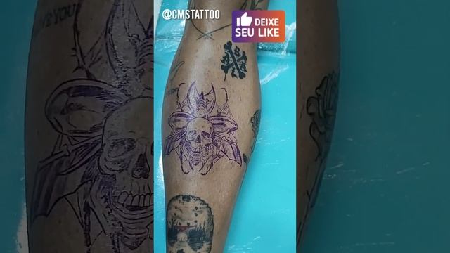 SCARAB TATTOO ✍? TATUAGEM ESCARAVELHO ? #shorts смотреть онлайн