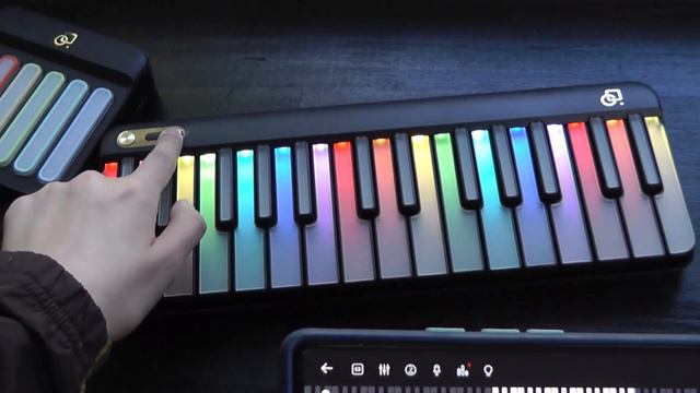 REVIEW: PopuPiano Smart Portable Piano - Learn How to Play Piano Fast? Cool Smart Instrument! смотреть онлайн