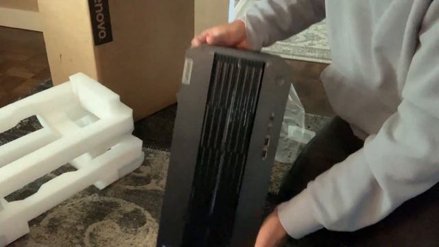 Lenovo IdeaCentre Gaming 5i (17L,7) PC Unboxing смотреть онлайн