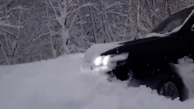 Toyota Land Cruiser 200 смотреть онлайн