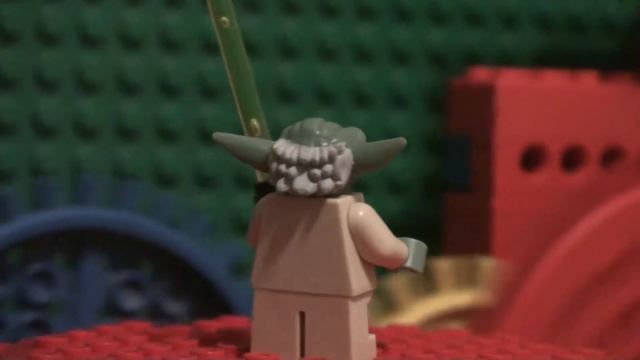 Lego Star Wars Yoda Mini Figure with Light Saber. смотреть онлайн