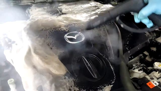 Mazda CX7 мойка двигателя пена + пар смотреть онлайн