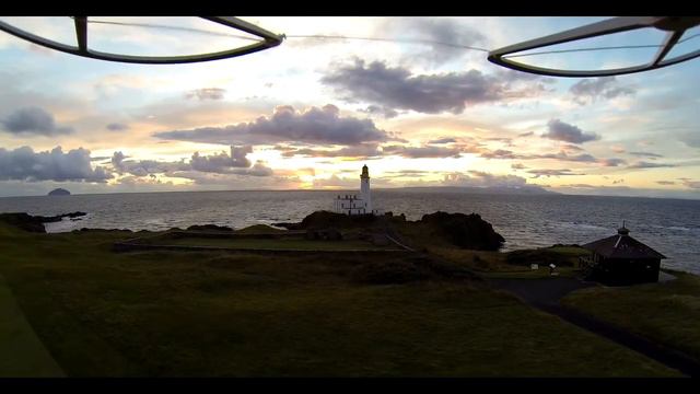 Drone Gimbal High Wind Test - Trump Turnberry Lighthouse, Scotland смотреть онлайн