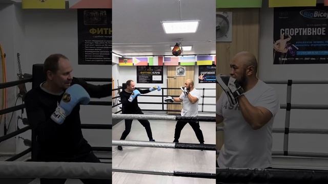 Работа с боксёром левшой. Против левши. смотреть онлайн