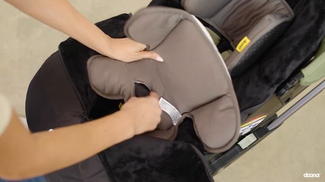 How To Attach The Footmuff | Doona Car Seat & Stroller Accessories