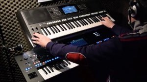 STILL LOVING YOU (Scorpions) - Roberto Zeolla on Yamaha Genos