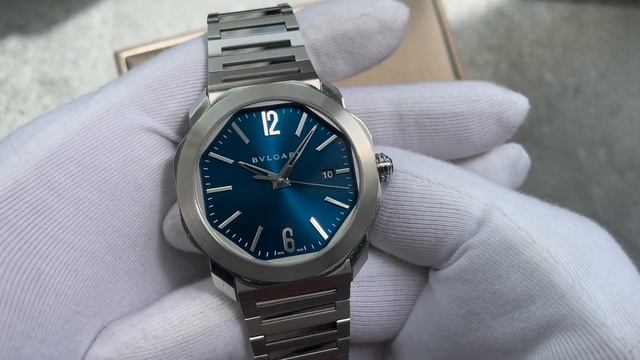 Обзор Bvlgari Octo