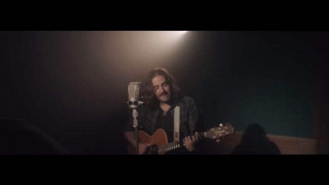 Alex Ubago - No te rindas ft. Andrés Suárez (Videoclip Oficial) смотреть онлайн