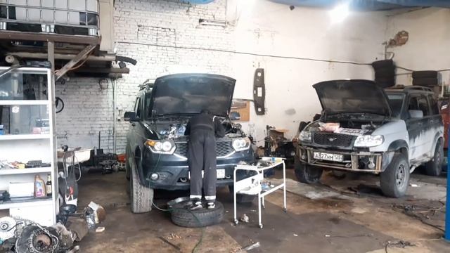 Ремонт УАЗ Патриот, с плохой компрессией в первом цилиндре. Часть 2. смотреть онлайн