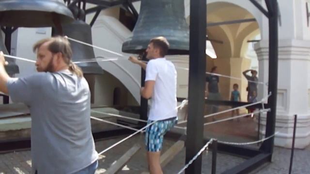 Звон колоколов звонницы Софийского собора смотреть онлайн