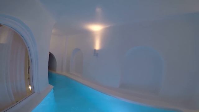Dana Villas Santorini - The world's most perfect plunge pool? смотреть онлайн