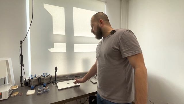 Рабочее место зубного техника. Цифровая зуботехническая лаборатория. Зубной техник Exocad 3.1 смотреть онлайн