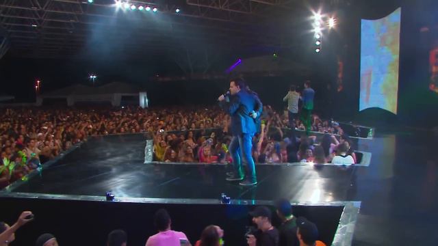 Henrique e Juliano - NÃO TÔ VALENDO NADA - part. João Neto e Frederico - DVD Ao vivo em Palmas смотреть онлайн