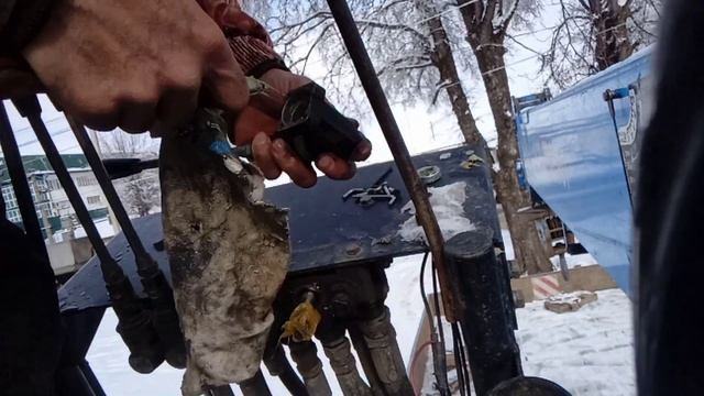 замерзают рычаги манипулятора.почему и что делать. смотреть онлайн