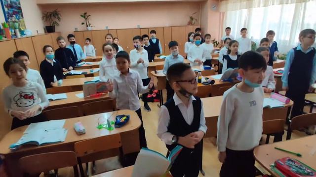 Поздравляем наших мам!🌼🌼🌼 3 В класс смотреть онлайн