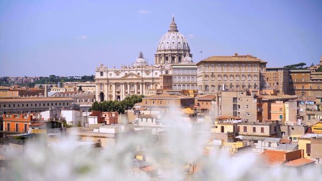 10 Самых Древних Библий Сохранившихся до Наших Дней смотреть онлайн