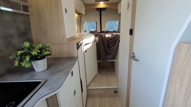 Rieger Mobile | Die 2023er YUCONs by Frankia auf Mercedes Sprinter. | Auch mit 4 x 4 zu haben! смотреть онлайн
