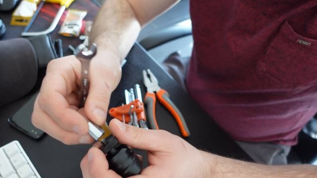Sony ZV-1 battery cover fix for dummy battery! (Tutorial) смотреть онлайн