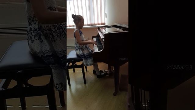 И. Кирнбергер Прелюдия e-moll. исп. Стурова Мария, 7 лет смотреть онлайн