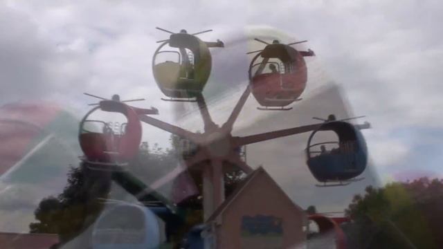 Peppa Pig World at Paultons Park Theme Park in Hampshire смотреть онлайн