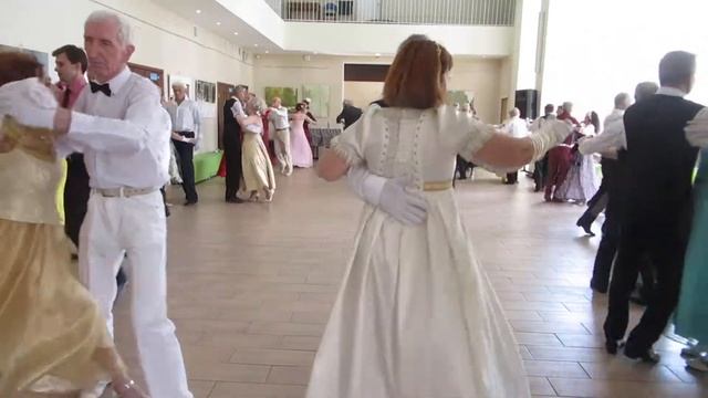 Вальс Анастасия. Бал "Медовый месяц" в КЦ "Зодчие" 15 августа 2021 г. смотреть онлайн