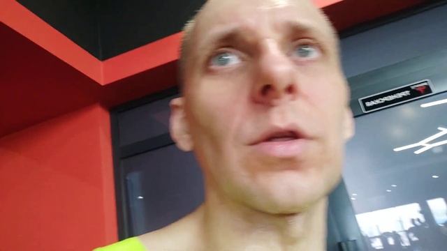 Тренировка бега в клубе №158. 3км. Прогрессирую смотреть онлайн